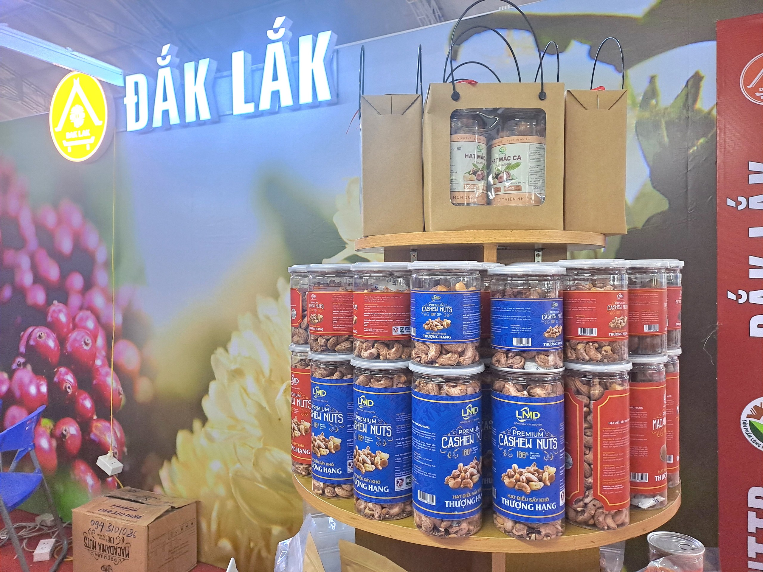 LMD AGRICULTURE ĐẠI DIỆN ĐẮK LẮK THAM DỰ TRIỂN LÃM SẢN PHẨM TIÊU BIỂU QUỐC GIA